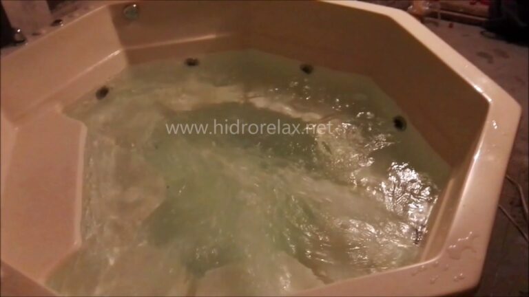 Consejos de mantenimiento para jacuzzis familiares